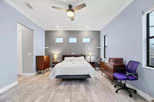 6636 35th Ct E, Sarasota, FL 34243 - Photo 25