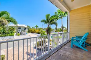 145 50th St, Holmes Beach, FL 34217 - Photo 19