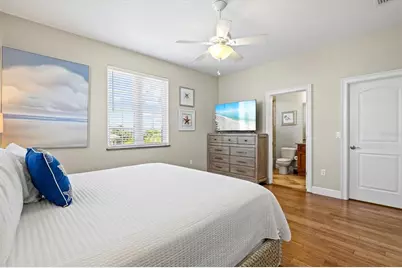 145 50th St, Holmes Beach, FL 34217 - Photo 39