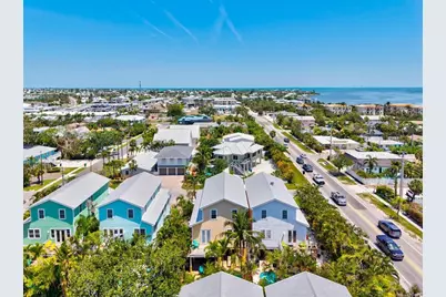 145 50th St, Holmes Beach, FL 34217 - Photo 67