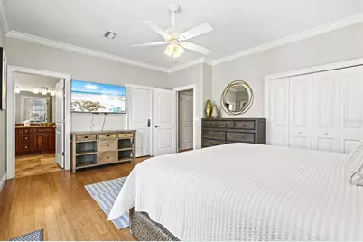 145 50th St, Holmes Beach, FL 34217 - Photo 17