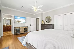 145 50th St, Holmes Beach, FL 34217 - Photo 17