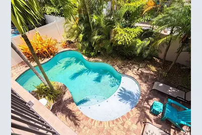 145 50th St, Holmes Beach, FL 34217 - Photo 25