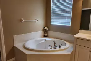 6496 Rookery Cir, Bradenton, FL 34203 - Photo 21