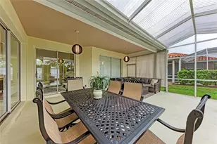 7327 38th Ct E, Sarasota, FL 34243 - Photo 39