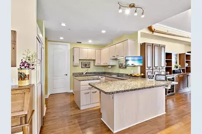 1233 N Gulfstream Avenue #401, Sarasota, FL 34236 - Photo 17