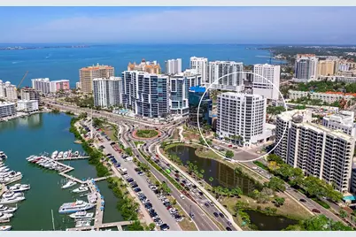 1233 N Gulfstream Avenue #401, Sarasota, FL 34236 - Photo 1