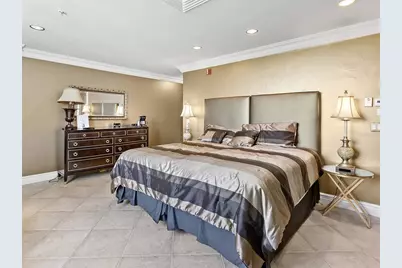 1233 N Gulfstream Avenue #401, Sarasota, FL 34236 - Photo 41