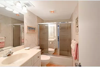 1350 N Portofino Drive #402, Sarasota, FL 34242 - Photo 21