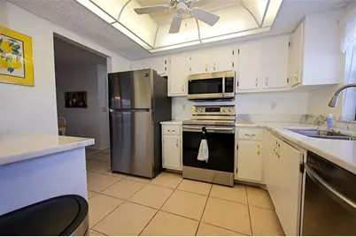 1731 Bonitas Circle #1720-C, Venice, FL 34293 - Photo 9