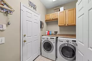 743 Stonecrest Dr, Sarasota, FL 34232 - Photo 23