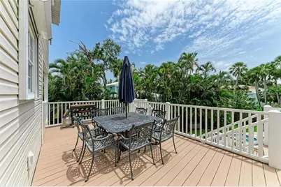 8963 Fishermens Bay Drive, Sarasota, FL 34231 - Photo 73