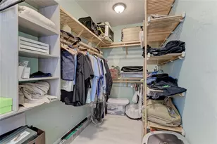 8963 Fishermens Bay Dr, Sarasota, FL 34231 - Photo 95