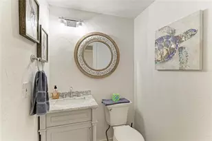 8963 Fishermens Bay Dr, Sarasota, FL 34231 - Photo 25