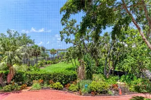 8963 Fishermens Bay Dr, Sarasota, FL 34231 - Photo 13