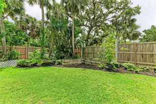 8963 Fishermens Bay Dr, Sarasota, FL 34231 - Photo 79