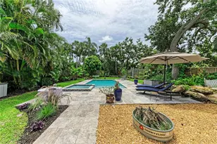 8963 Fishermens Bay Dr, Sarasota, FL 34231 - Photo 63