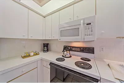 8382 Creekview Lane, Englewood, FL 34224 - Photo 29