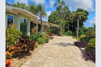 5207 86th Street Court W, Bradenton, FL 34210 - Photo 53