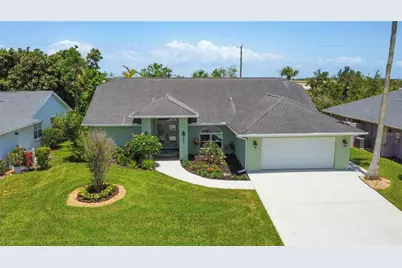 5207 86th Street Court W, Bradenton, FL 34210 - Photo 1