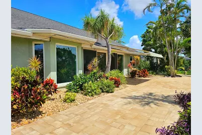 5207 86th Street Court W, Bradenton, FL 34210 - Photo 51