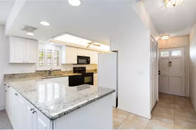 9412 Concord Circle, Bradenton, FL 34210 - Photo 5