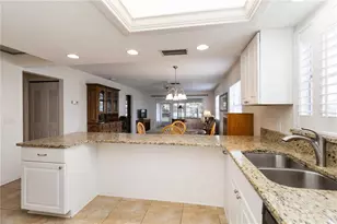 9412 Concord Cir, Bradenton, FL 34210 - Photo 11