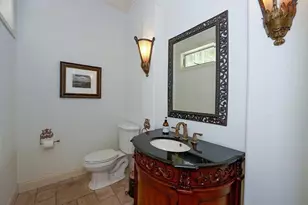 1725 Bonita Ct, Sarasota, FL 34239 - Photo 43