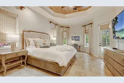 1725 Bonita Court, Sarasota, FL 34239 - Photo 35