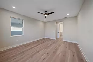 8387 Windbound Ct, Sarasota, FL 34240 - Photo 21