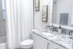 831 Palmetto Dr NE, Port Charlotte, FL 33952 - Photo 19