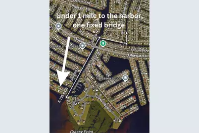 831 Palmetto Drive NE, Port Charlotte, FL 33952 - Photo 3