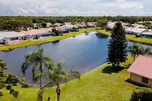 5897 Carriage Dr, Sarasota, FL 34243 - Photo 65