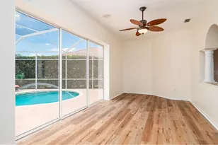 5897 Carriage Dr, Sarasota, FL 34243 - Photo 27