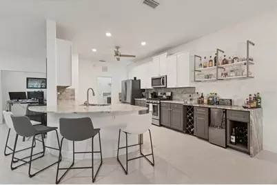 7119 67th Terrace E, Bradenton, FL 34203 - Photo 13