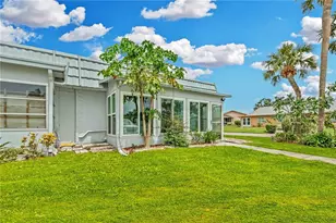 202 Bedford Trail, Sun City Center, FL 33573 - Photo 3