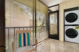 1707 Pelican Cove Rd, Sarasota, FL 34231 - Photo 17