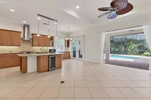 7236 Lismore Ct, Lakewood Ranch, FL 34202 - Photo 7