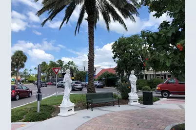 3605 Iroquois Avenue, Sarasota, FL 34234 - Photo 51