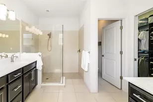 650 Rosemary Cir, Bradenton, FL 34212 - Photo 25