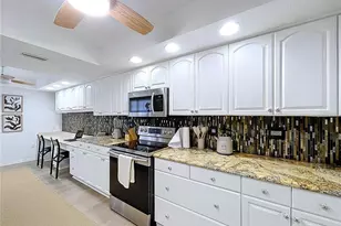 4646 La Jolla Dr, Bradenton, FL 34210 - Photo 33