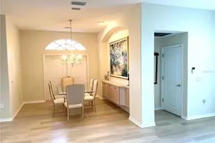 8870 Huntington Pointe Dr, Sarasota, FL 34238 - Photo 5