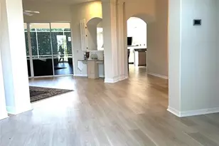 8870 Huntington Pointe Dr, Sarasota, FL 34238 - Photo 3