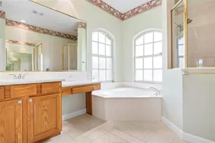 8312 Misty Lake Cir, Sarasota, FL 34241 - Photo 23