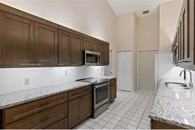 6755 Approach Road #31, Sarasota, FL 34238 - Photo 7