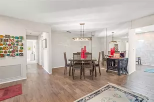 4637 Willow Wood Cir, Sarasota, FL 34241 - Photo 3