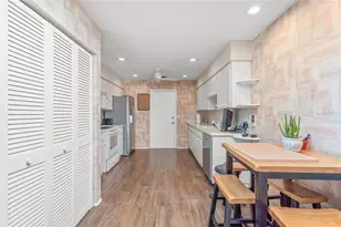 4637 Willow Wood Cir, Sarasota, FL 34241 - Photo 7