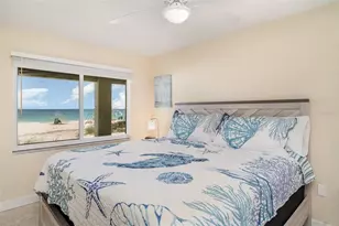 2310 Gulf Dr N, Bradenton Beach, FL 34217 - Photo 7