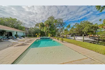 613 Buttonwood Drive, Longboat Key, FL 34228 - Photo 41
