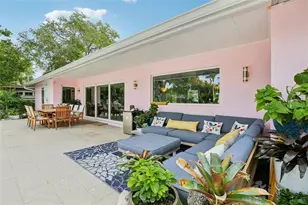 613 Buttonwood Dr, Longboat Key, FL 34228 - Photo 37